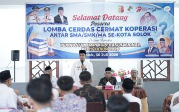 Wali Kota Solok Ramadhani Kirana Putra buka cerdas cermat koperasi 2026