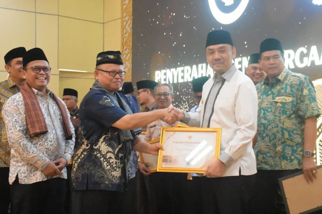 Pemkab Agam Raih Penghargaan Menteri Haji dan Umrah Terbaik 2026
