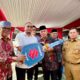 Andre Rosiade serahkan bantuan ambulans