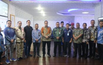 Tinjau Padang Command Center, Ombudsman RI Puji Kecepatan Response Time Damkar