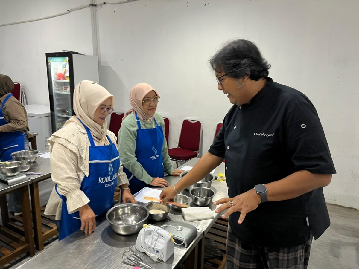 Semen Padang Latih Petani Sulap Kopi Bantjah Jadi Produk Bernilai Tinggi