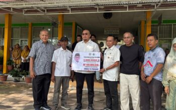 Andre Rosiade Tambah Bantuan Aula SMAN 14 Padang Jadi Rp400 Juta, Siap Pasang AC di 31 Kelas