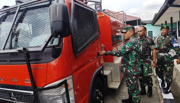 Perkuat Penanganan Karhutla, Kodim 0306/50 Kota Terima 2 Mobil Pemadam Kemenhan RI