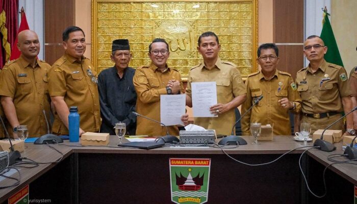 Bupati Eka Putra dan Jon Firman Pandu Sepakat Serahkan Sengketa Batas Tanah Datar-Solok ke Mendagri