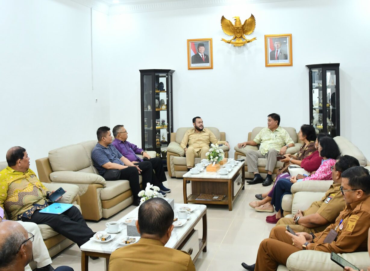 Wako Fadly Amran Gandeng KMDT dan PGIW, Program Smart Surau Padang Bakal Inklusif untuk Nonmuslim