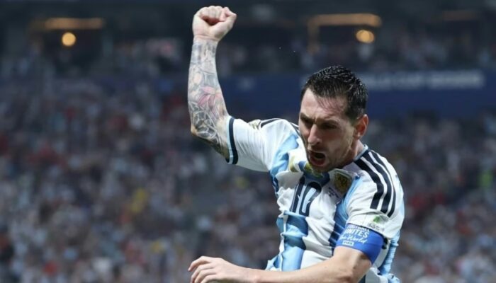 Hasil Babak 16 Besar Piala Dunia: Magis 12 Menit Akhir, Argentina Hancurkan Mimpi Mesir!