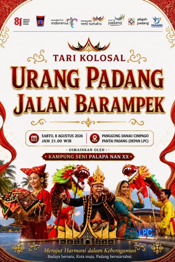 Tari Kolosal Urang Padang Jalan Barampek Simbol Harmoni 4 Etnis di HJK Padang ke-357