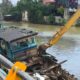Bikin Kumuh dan Bahaya, 4 Bangkai Kapal di Batang Arau Akhirnya Dieksekusi