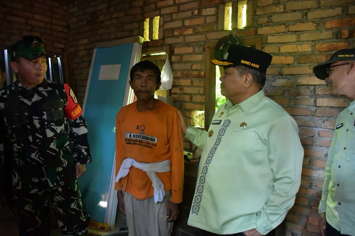 Tembus Medan Ekstrem Palupuah, Bupati Agam dan Dandim 0304 Tinjau Progres TMMD Pakai Motor