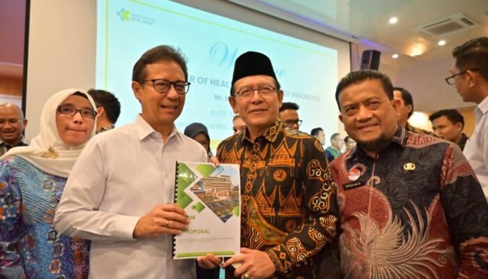Wali Kota Payakumbuh ‘Todong’ Menkes Budi Gunadi Proposal Rp200 Miliar demi RSUD Adnaan WD