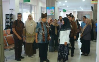 Kunjungi RSUD dr Rasidin Padang, Dewas BPJS Kesehatan Evaluasi Aturan Rujuk Balik
