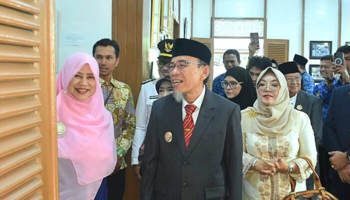 Peringatan 79 Tahun Gugurnya Bagindo Aziz Chan: Wawako Ajak Warga Warisi Nilai Juang dan Bangun Kota Padang!