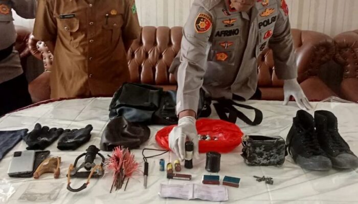 Sering Dibully, Siswa MAN 3 Padang Nekat Belajar Rakit Bom di Grup Daring untuk Balas Dendam!