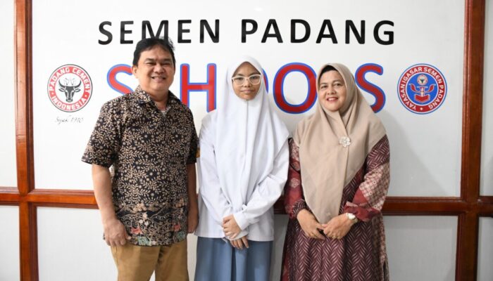 Kisah Inspiratif Nayla, Siswi SMA Semen Padang yang Lolos Kampus Bergengsi Dalam dan Luar Negeri