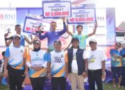 Barefoot Running Padang Pariaman 2026: Luhut Manik dan Jelita Laoli Juara 5K Pantai Katapiang