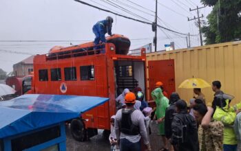 Hujan Ekstrem Kepung Sumbar, Gubernur Mahyeldi Instruksikan BPBD Bersiaga Penuh
