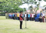Sambut HUT RI ke-81, Wali Kota Solok Pimpin Gotong Royong Gabungan di Lapangan Merdeka