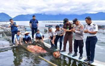 Dukung Ketahanan Pangan, Ny Merry Benniwarlis Panen Raya Ikan di Rutan Maninjau