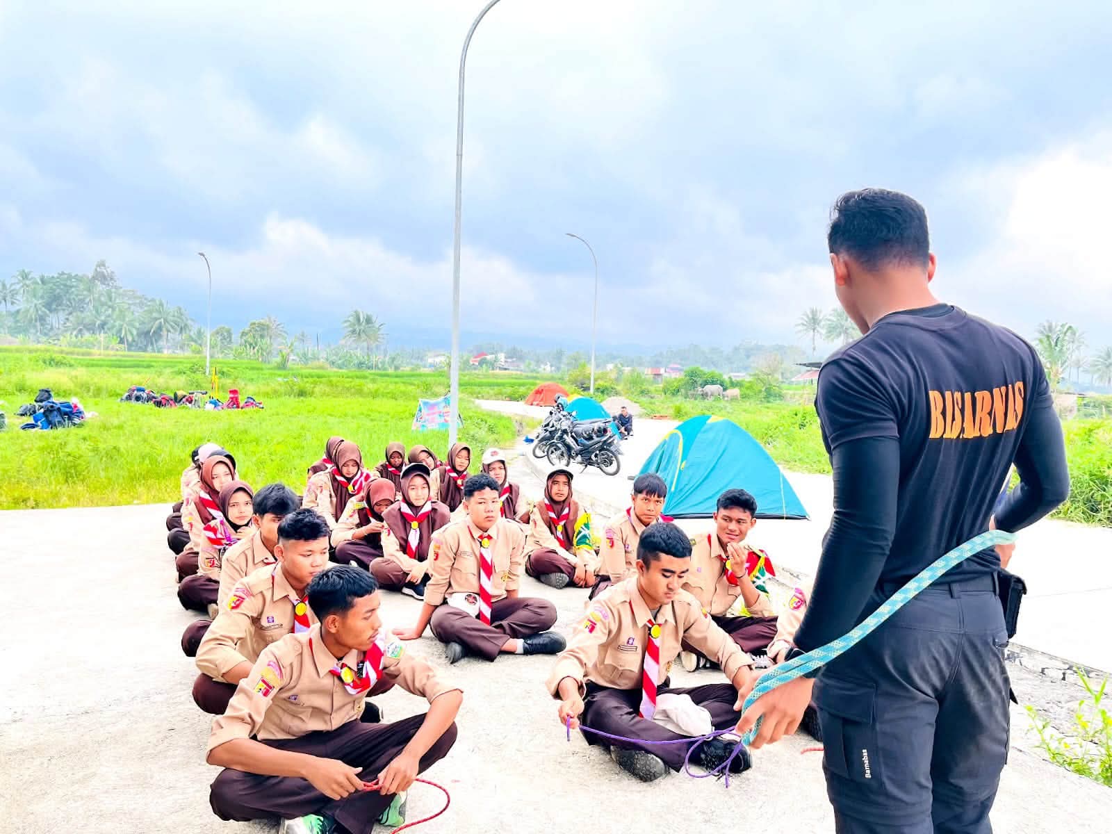 51 Pramuka Padang Panjang Digembleng Jadi Kader Tangguh Siap Hadapi Bencana
