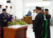 Lantik Direktur PDAM Tanah Datar yang Baru, Bupati Eka Putra Beri Instruksi Tegas