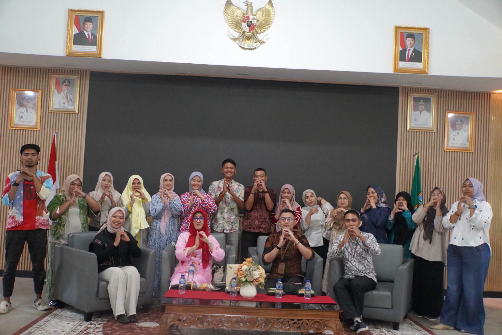 IKM Padang Panjang Dilatih Public Speaking untuk Tembus Pasar Global