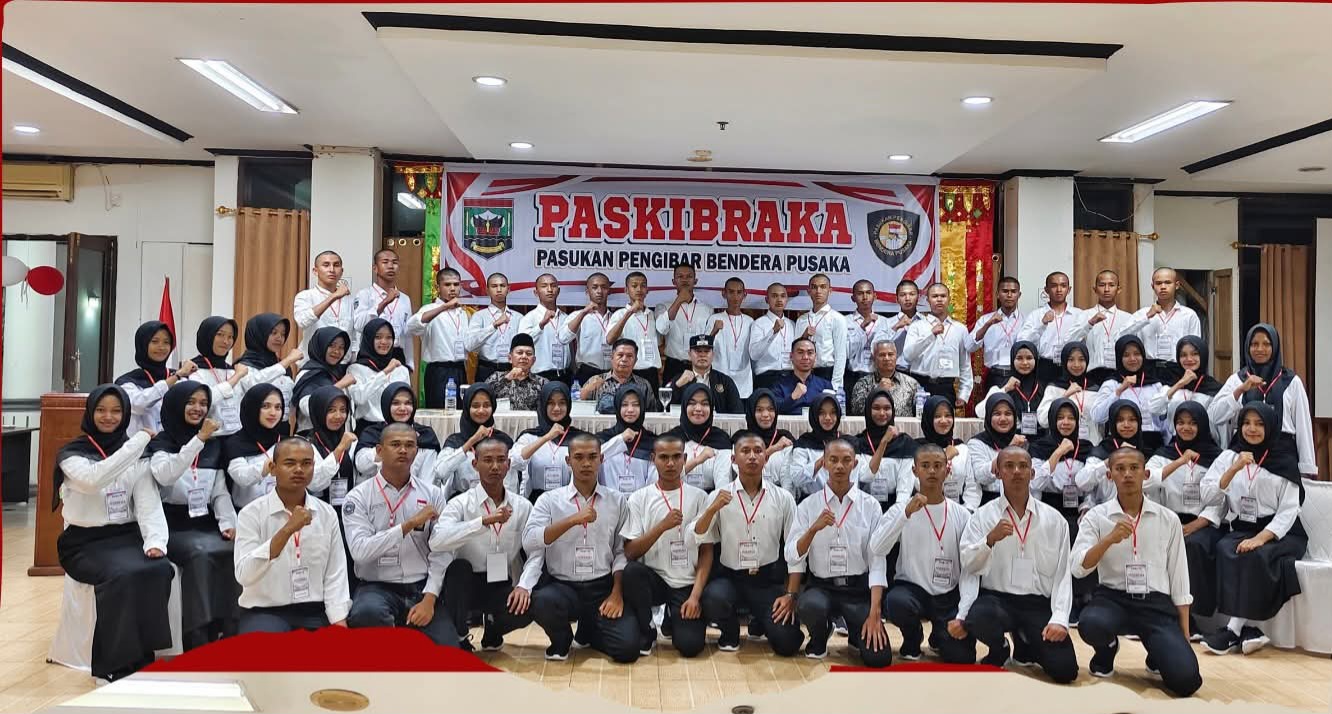 Siap Mengemban Tugas Mulia, Wabup Iraddatillah Resmi Buka Diklat Paskibraka Sijunjung 2026