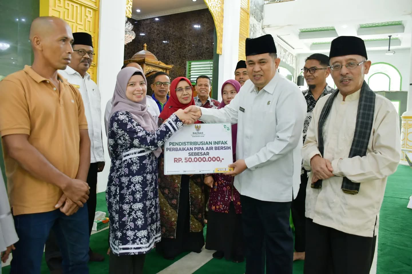 Bukan Kasih Ikan, Baznas Agam Sebar 'Kail' Rp547 Juta untuk 236 Mustahik