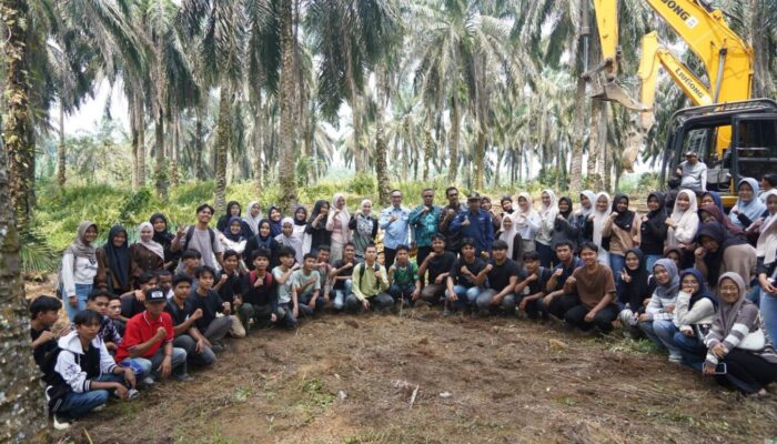 Kabar Baik Petani Sawit Dharmasraya! Pemkab Geber PSR Tahap III Rp60 Juta Per Hektare Ditambah Beasiswa Anak Petani