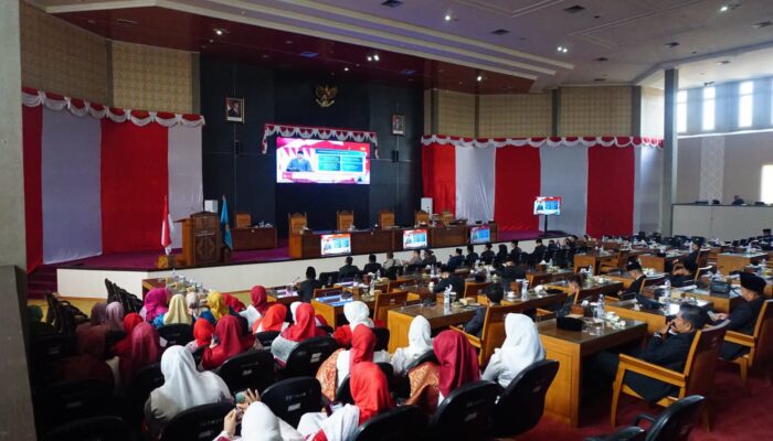 Agenda Penting! DPRD Dharmasraya Paripurna Dengarkan Nota Keuangan RUU APBN 2027 Presiden Prabowo