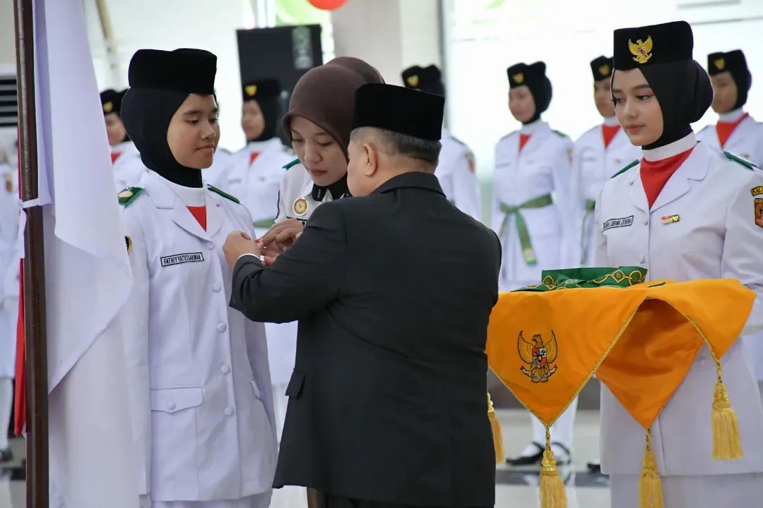 Dikukuhkan Bupati Agam, 65 Paskibraka Siap Tuntaskan Misi di HUT ke-81 RI