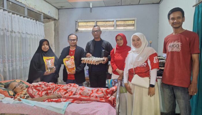 Jelang HUT ke-81 RI, Pemko Padang Panjang Salurkan Bantuan kepada 219 KPM