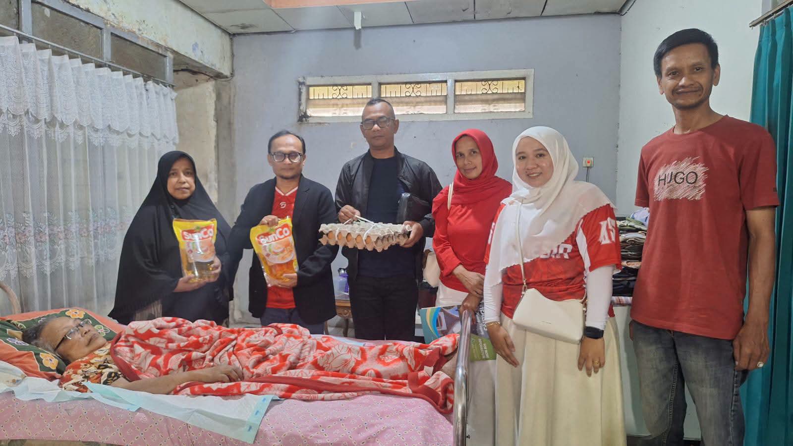Jelang HUT ke-81 RI, Pemko Padang Panjang Salurkan Bantuan kepada 219 KPM