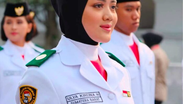 Ulya Kireina, Siswi SMAN 2 Padang Panjang Sukses Jadi Paskibraka Nasional di Istana Merdeka