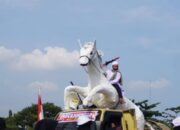 Pawai Budaya Sungai Duo Dharmasraya Tampilkan Perjuangan Pattimura hingga Jenderal Sudirman
