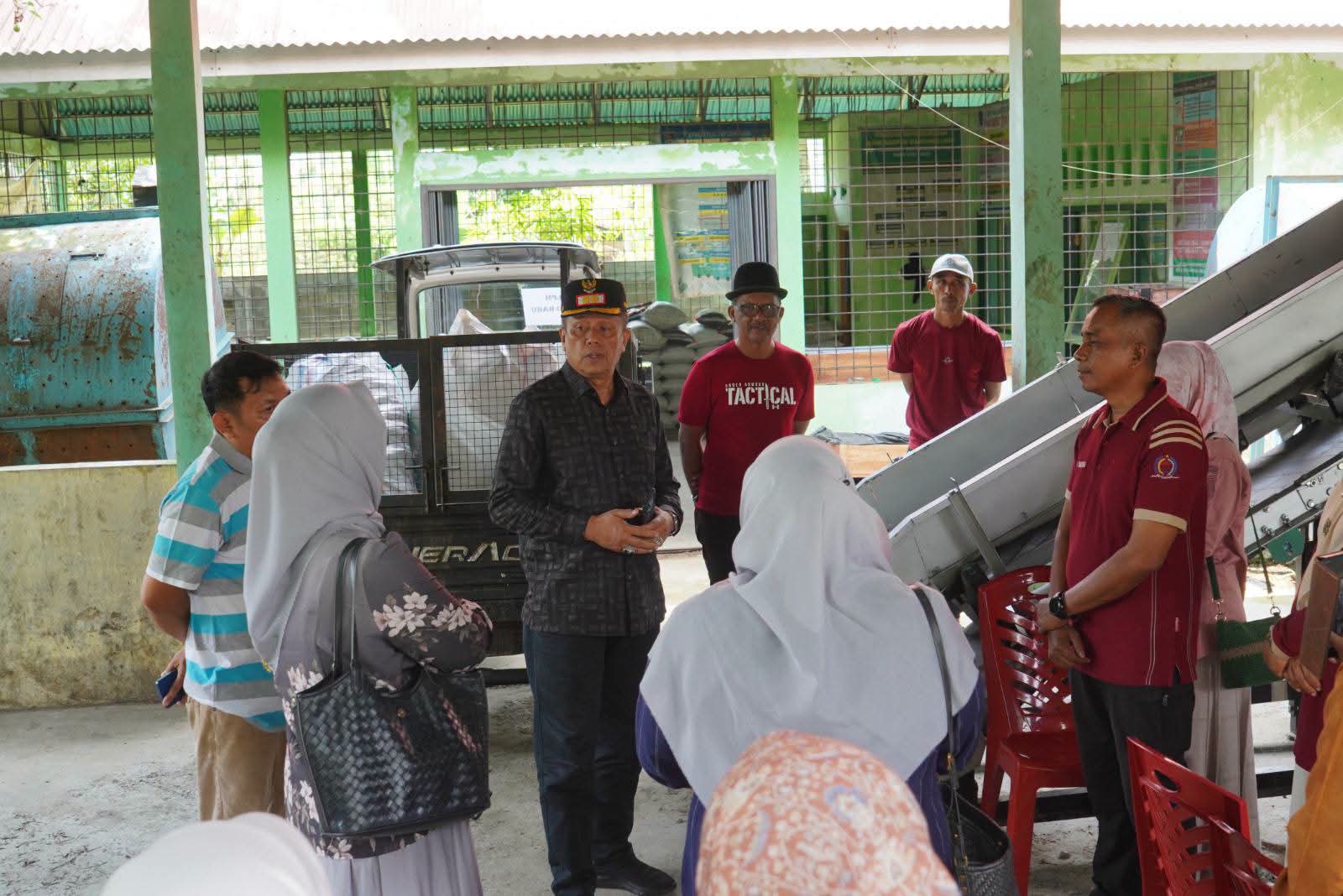 Operasi Semut di Payakumbuh, Wawako Elzadaswarman Ajak Warga Jaga Kebersihan