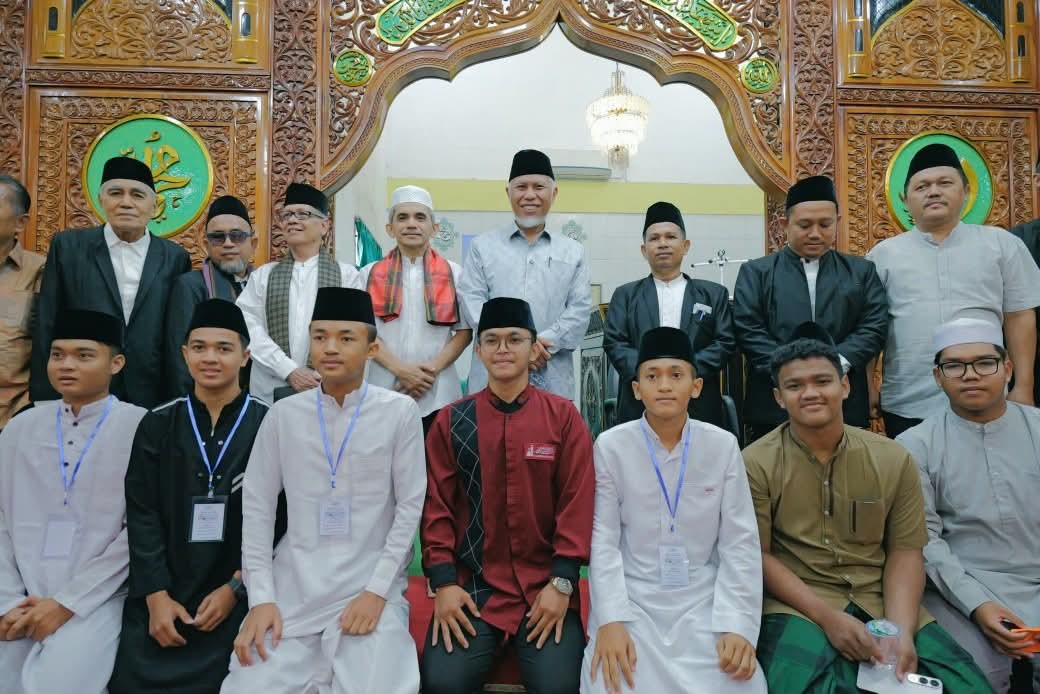 Mahyeldi Buka Lomba Khutbah dan Azan di Padang, Dorong Lahirnya Khatib dan Muazin Muda