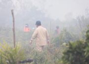 Tiba di Kalbar, Presiden Prabowo Langsung Pimpin Penanganan Karhutla dan Tinjau Lokasi Kebakaran