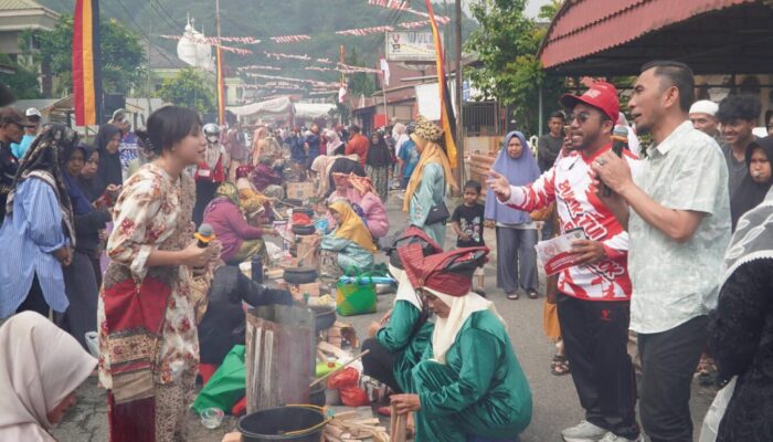 53 Kelompok Adu Kreasi Masak Sambalado Tanak, Tradisi Minang Semarakkan Bukik Tui Barasok