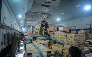 6 Pesawat TNI AU Diberangkatkan Bawa 31 Ton Logistik ke NTT dan 500 Pompa Air ke Kalimantan