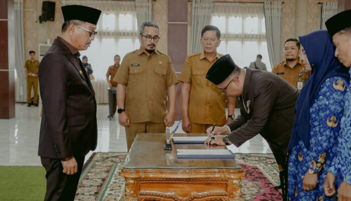 Syamsurizaldi Kembali Jadi Sekda Solok Selatan, Khairunas Minta Birokrasi Bergerak Lebih Cepat
