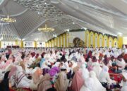 Masjid Agung Dharmasraya Dipadati Ribuan Jemaah, Maulid Nabi dan HUT RI Diperingati Bersama