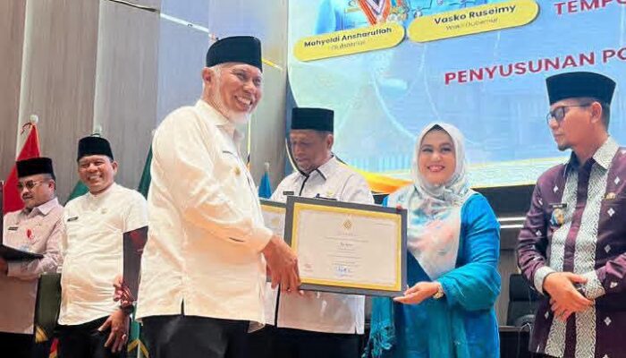 Ma Apam dan Tari Salapan Aia Bangih Pasaman Barat Resmi Jadi Warisan Budaya Nasional
