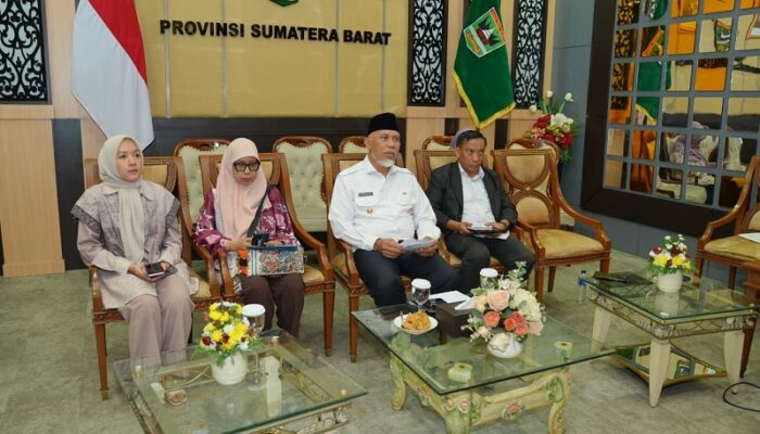 Peringatan Hari Lahir Bung Hatta:  Jujur Itu Hebat, Mahyeldi Minta Generasi Muda Pegang Teguh Integritas!