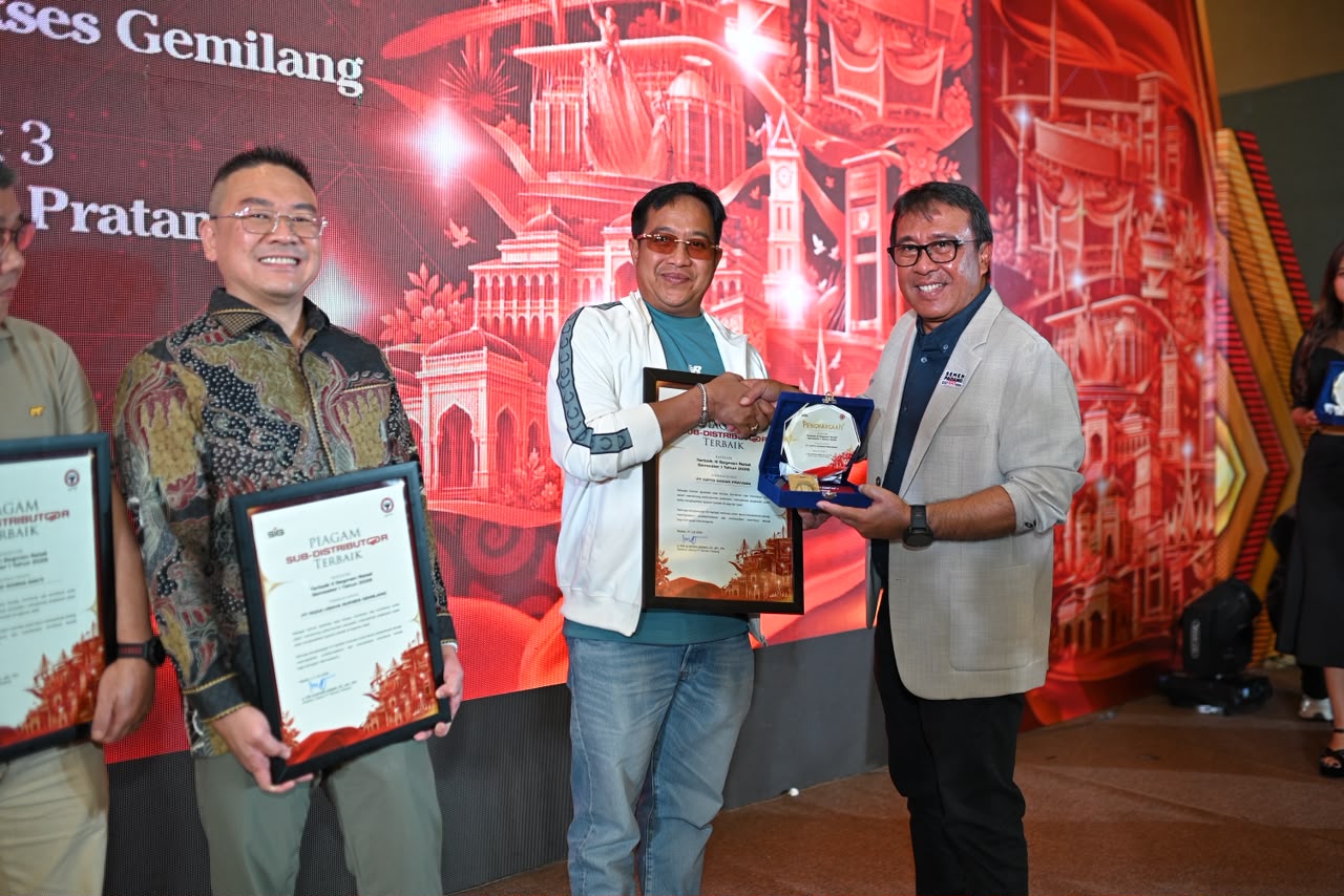 Semen Padang Gelar Distributor Summit di Medan, Siap Kuasai Pasar Sumatera