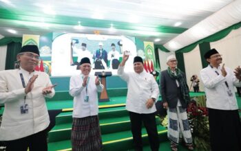 Prabowo Tutup Muktamar ke-35 NU di Jombang, Terima KTA dan Tegaskan Komitmen Kebangsaan
