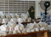 Update Banjir Padang: Pusat Bantuan Banjir di Posko Palanta Rumdin Wako, 6.000 Nasi Bungkus Sudah Dibagikan
