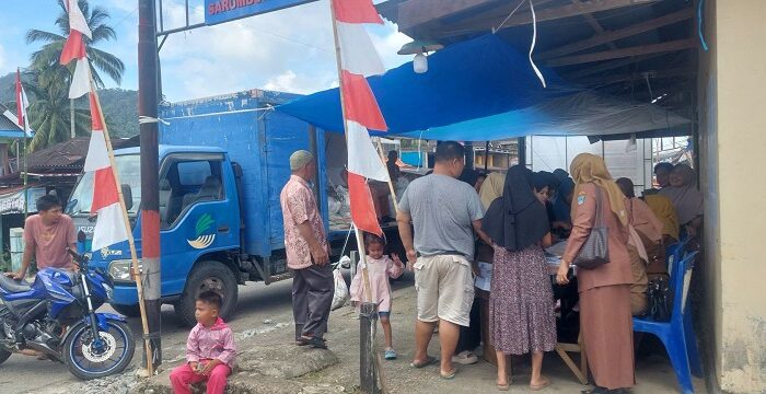 Sembako Murah Serbu Rabi Jonggor, Warga Pasaman Barat Rela Antre Pakai KTP Demi Beras Subsidi
