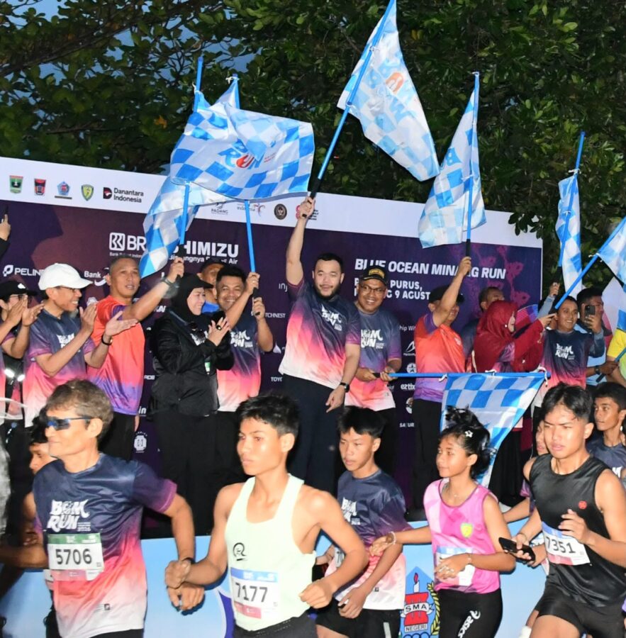 Lautan Manusia di Pantai Cimpago, 4.000 Pelari Gebrak BOM Run 2026 Rayakan HJK Padang ke-357