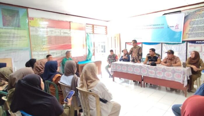 Kawal Instruksi Wali Kota Padang, Camat Kuranji Pastikan Bansos Banjir Rp2 Juta Tepat Sasaran