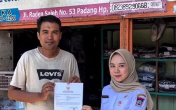 Pedagang Tak Perlu Tutup Warung, DPMPTSP Padang Cetak NIB Gratis di Tempat!